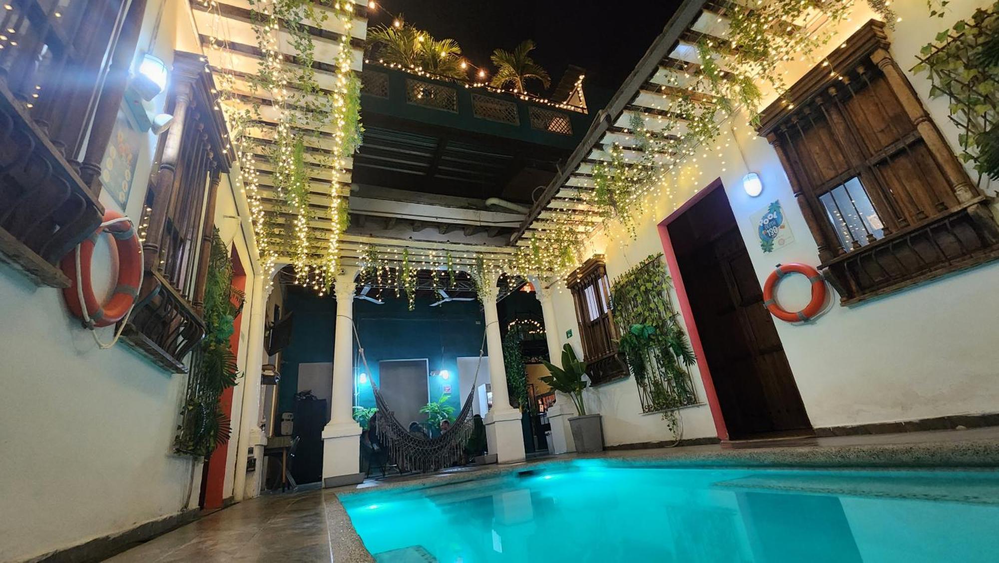 Baboon Hostel Санта Марта Екстериор снимка